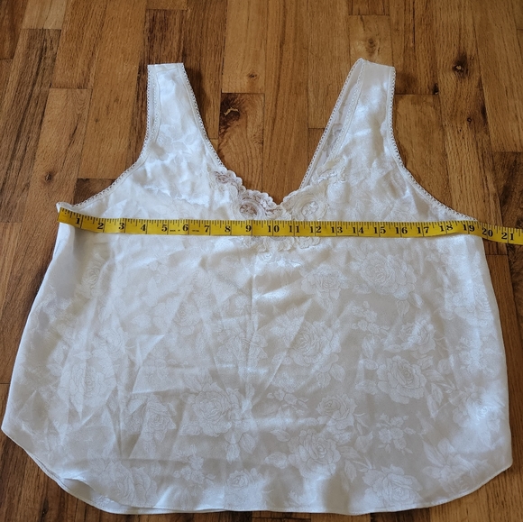 Vintage Linda Bis tank top - Picture 7 of 7